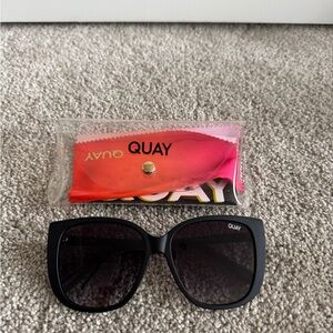 Quay Australia Black Oversized Square Sunglasses with Pink-Orange Gradient Pouch